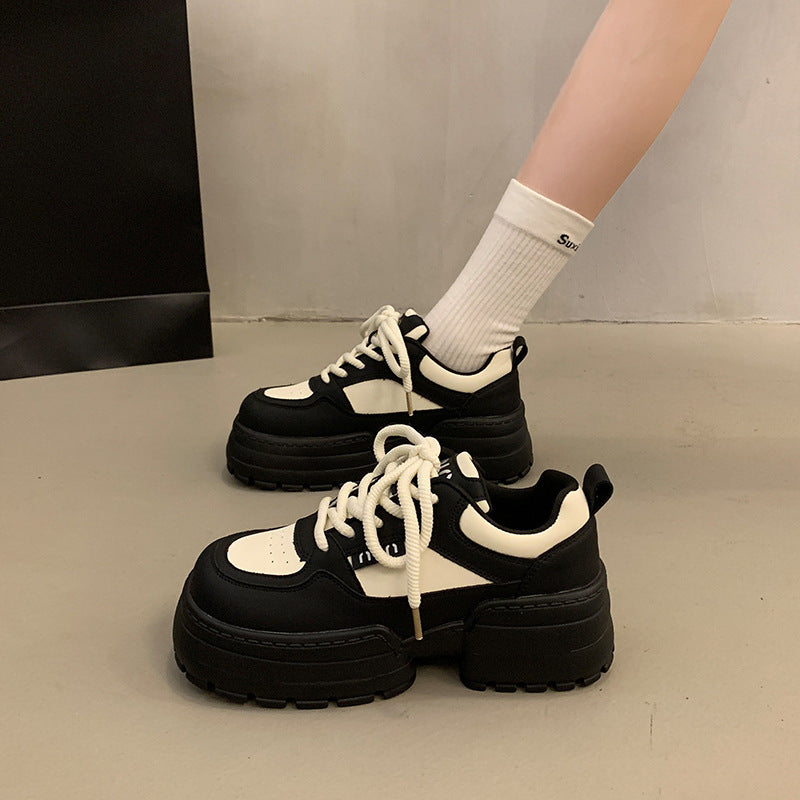 Damen Chunky Sneakers mit verstärktem Komfort und trendiger Sohlenstruktur EB