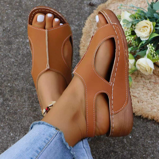 Damen Komfortable Keil-Sandalen mit modischen Ausschnitten EB