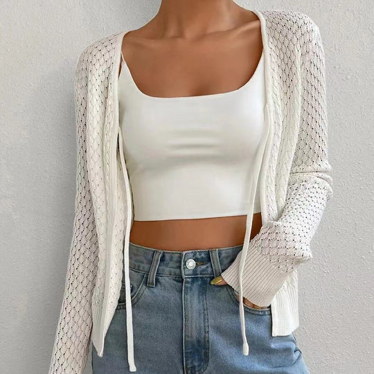 Damen Strickjacke mit tiefer V-Öffnung und zartem Lochmuster EB