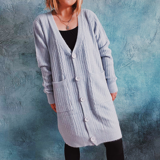 Damen Grobstrickjacke mit modernen Knopfdetails und lässigem Schnitt EB