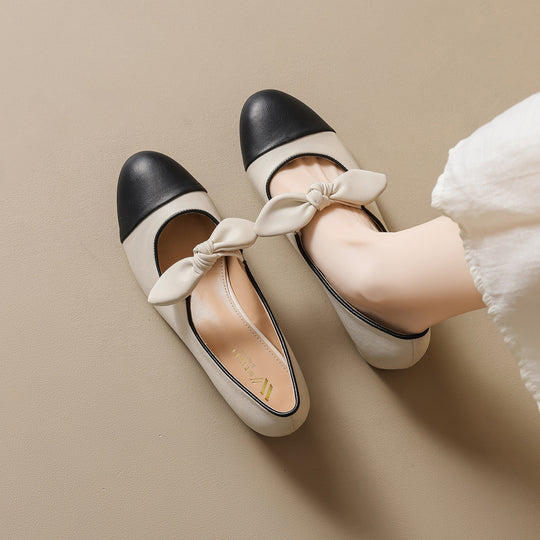 Damen elegante Ballerinas mit dekorativem Schleifenakzent und klassischem Farbblockdesign EB