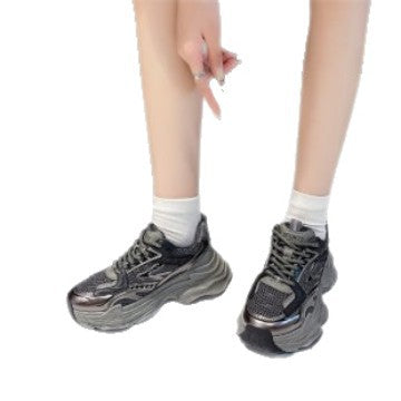 Damen Sportliche Sneakers mit stoßdämpfender Laufsohle und atmungsaktivem Obermaterial EB