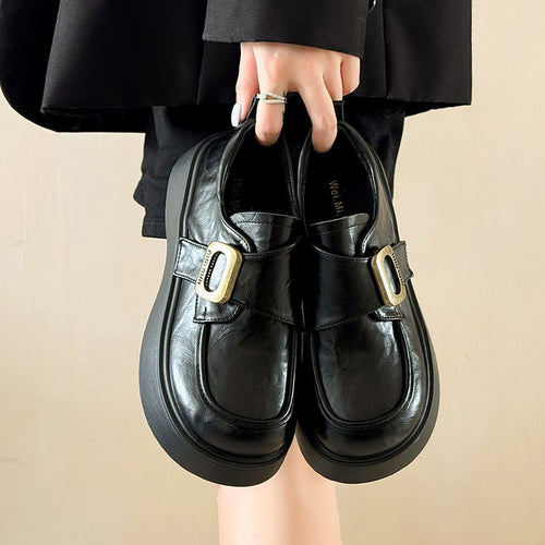 Damen modische Slip-On Loafers mit hoher Plateausohle und eleganter Schnallenapplikation EB