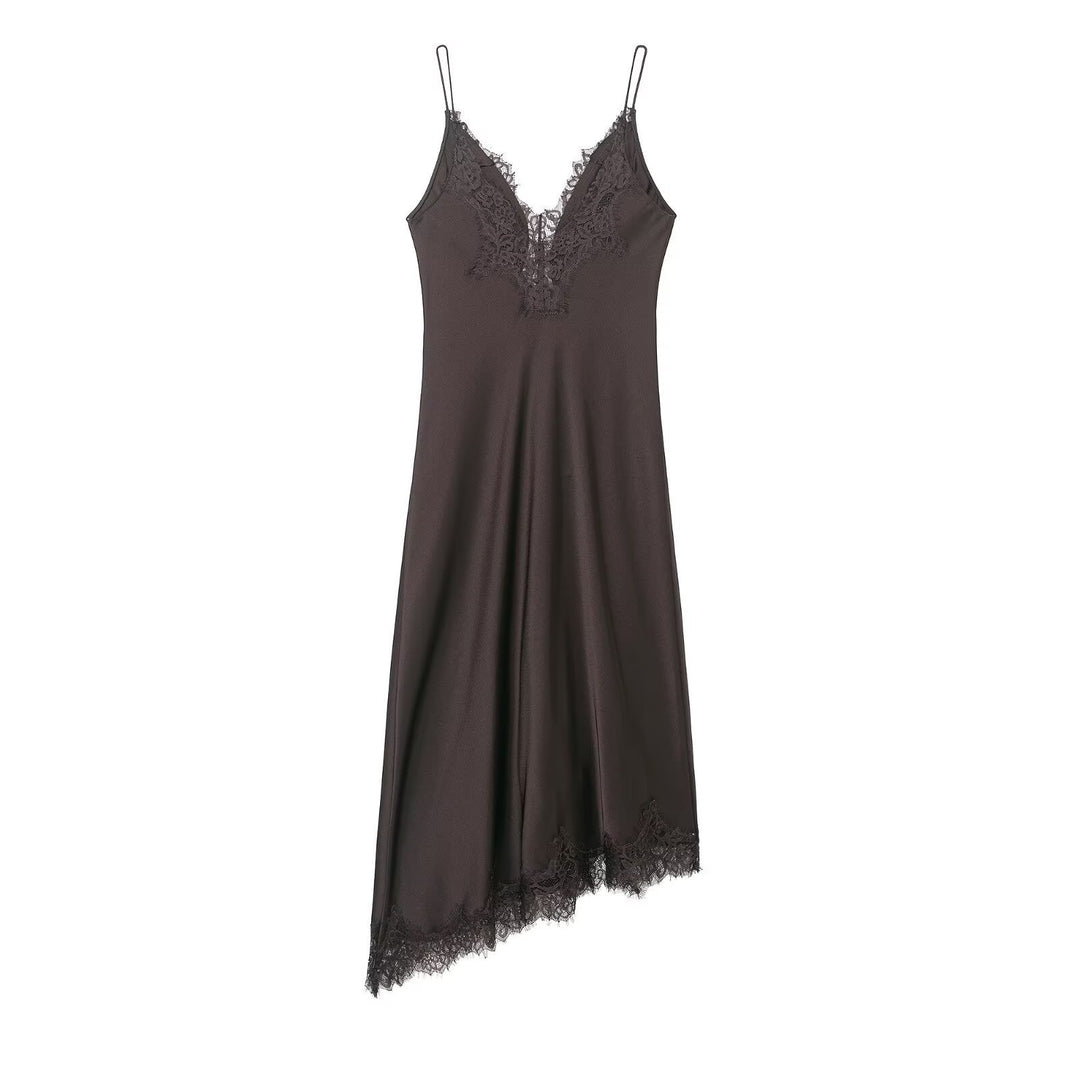 Damen Spitzen-Nachtkleid aus fließendem Stoff mit verspielten Rüschendetails EB