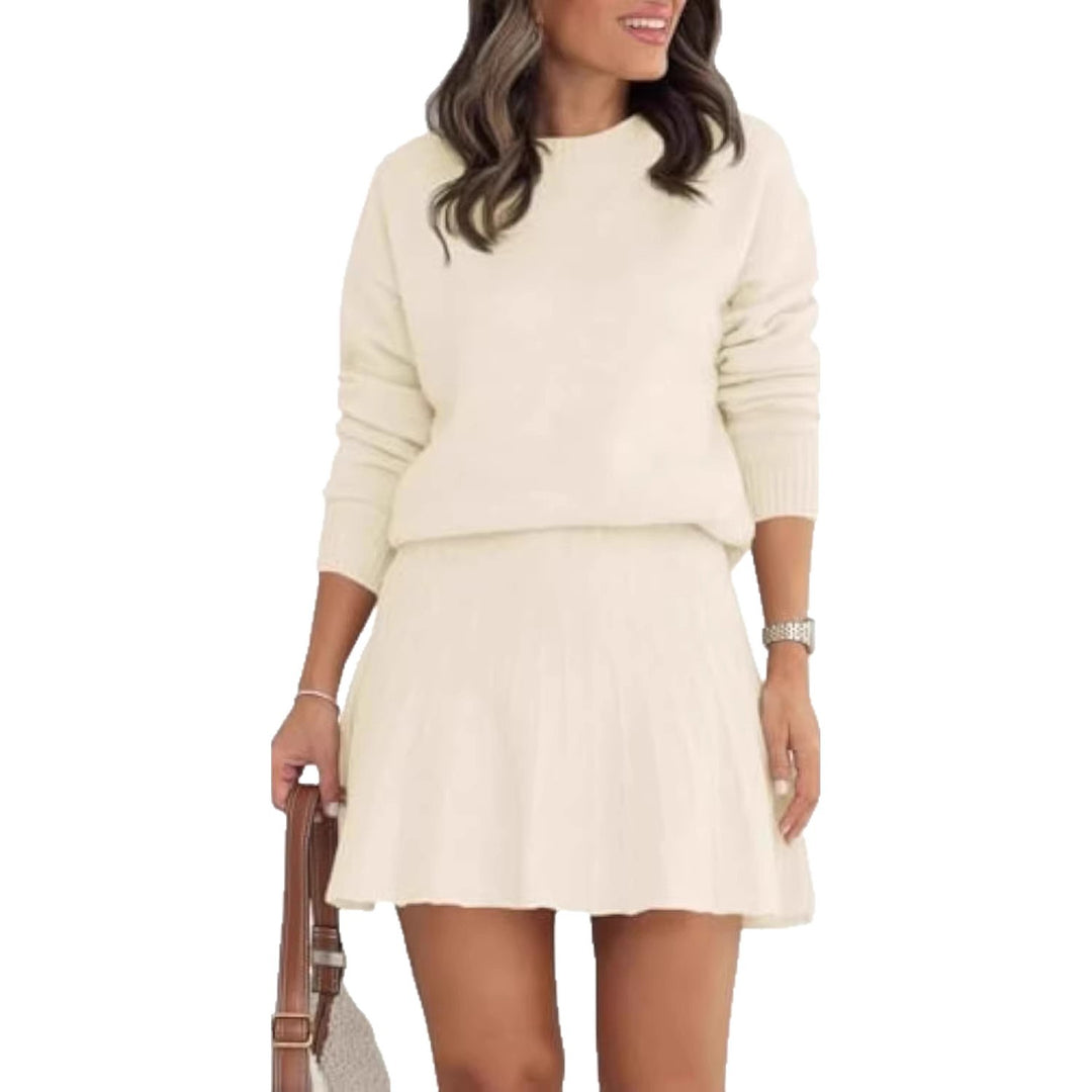 Damen Zweiteiliges Strick-Set mit Rundhals-Pullover und Plissée-Minirock EB