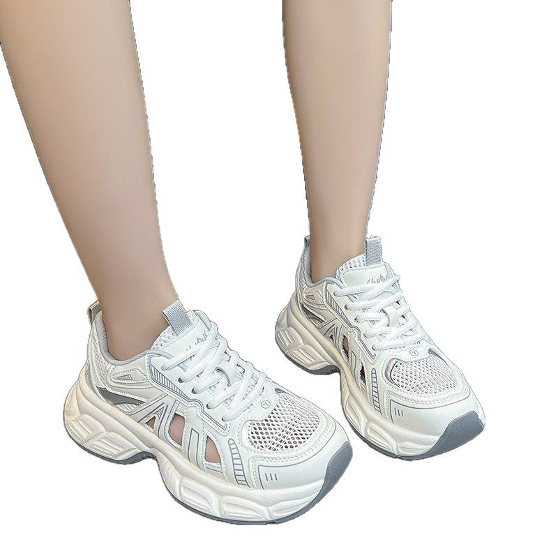 Damen Sportliche Mesh-Sneaker mit atmungsaktiver Konstruktion und dämpfender Sohle EB