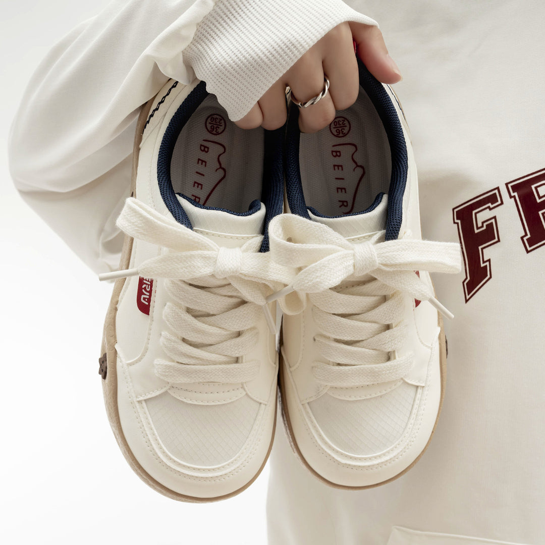Damen Sneakers mit floralem Applikationsdesign und bequemer Dämpfung EB