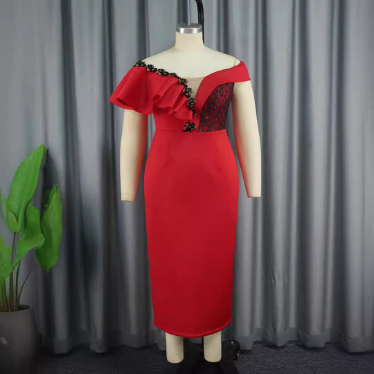 Damen elegantes Kleid mit asymmetrischem Schnitt und floralen Akzenten EB