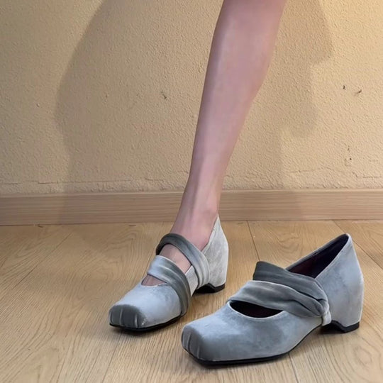 Damen elegante und bequeme Slipper mit modischem Riemendesign EB