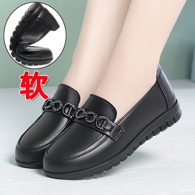 Damen Mokassins mit modischem Kettendetail und bequemer Sohle EB