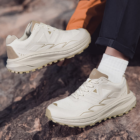 Damen Hochleistungs-Laufschuhe mit dämpfendem Obermaterial und rutschfester Sohle EB
