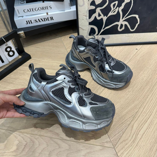 Damen Sportliche High-Performance Sneakers mit leichtem Mesh-Obermaterial und stoßdämpfender Sohle EB