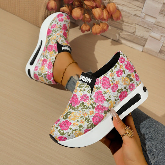 Damen Modische Slip-On Sneakers mit floralem Design EB