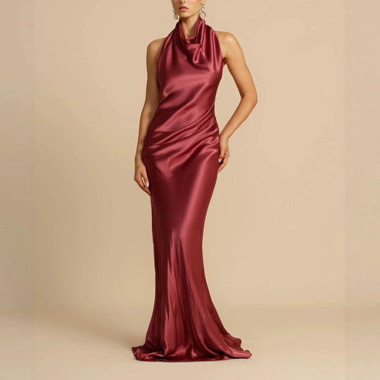 Damen Elegantes Longdress mit schimmerndem Halsbereich EB