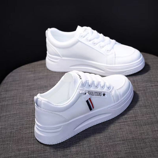 Damen Sneakers mit modischem Design und gebauchter Sohle EB