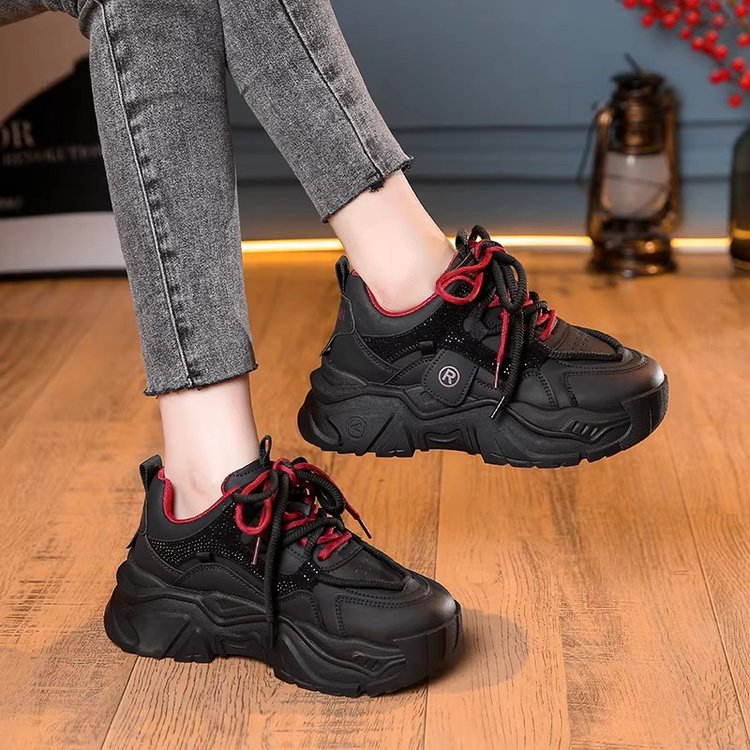 Damen Sportliche Chunky Sneakers mit atmungsaktivem Obermaterial und rutschfester Sohle EB
