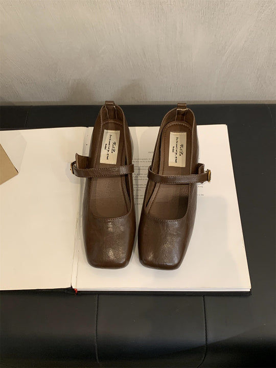 Damen Ballerinas mit modischem Riemchen und komfortablem Fußbett EB