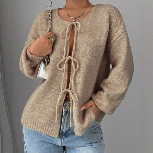 Damen Oversized Strickpullover mit dekorativem Schnürdetail EB