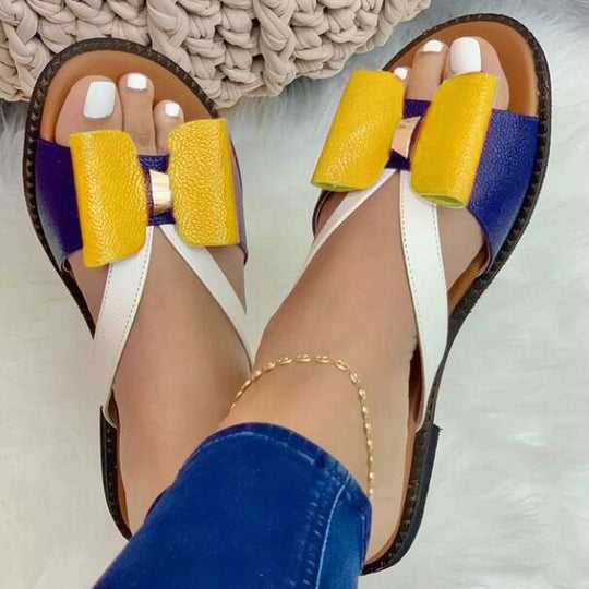 Damen Riemensandalen mit dekorativem Schleifendetail und flexiblem Fußbett EB