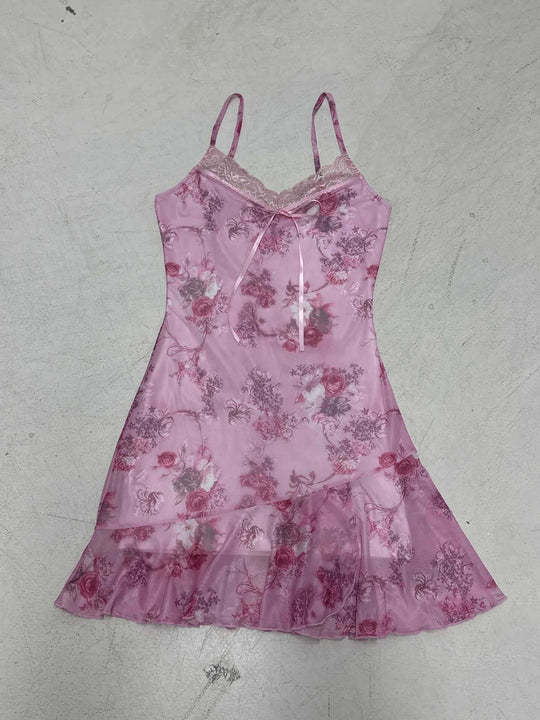 Damen verführerisches Nachthemd mit romantischen Spitzenakzenten und floralem Design EB