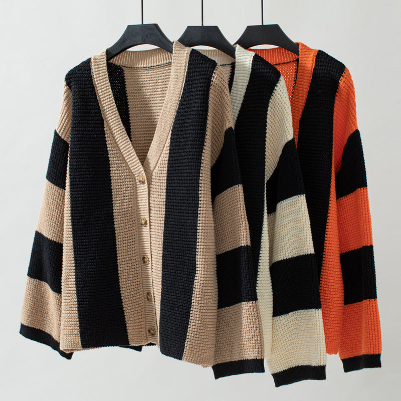 EB | Gestreifter Strick Strickjacke