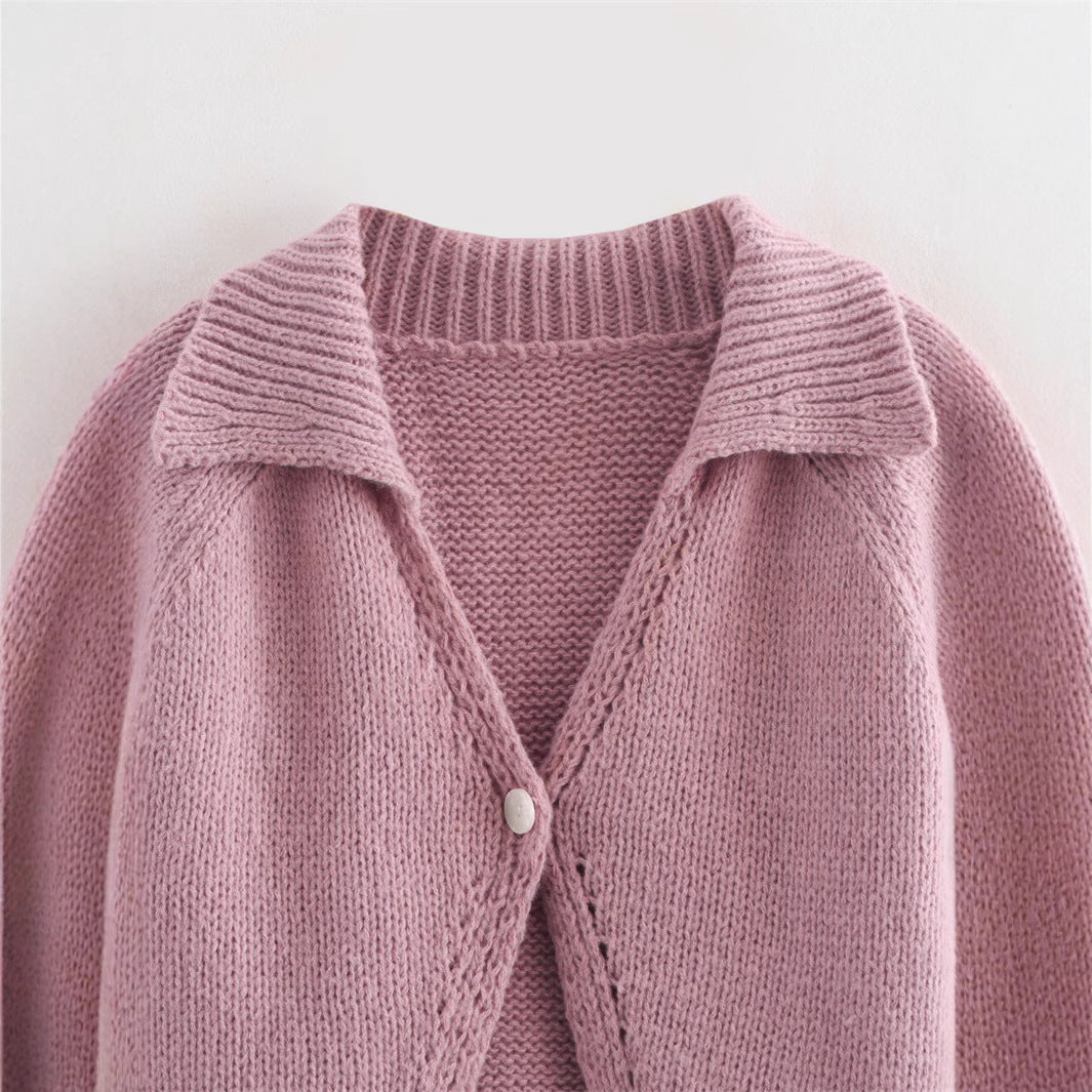 Damen Strickjacke mit elegantem Kragen und breitem Saum EB