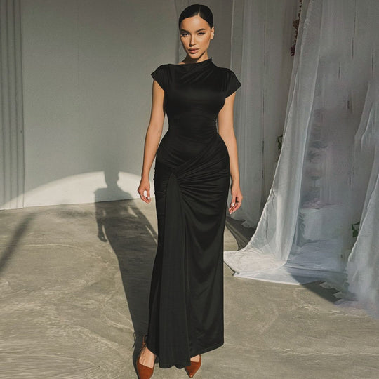 Damen Elegantes Maxikleid mit Drapierung und asymmetrischem Saum EB