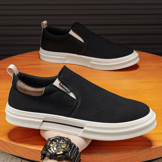 Damen Slip-On Sneakers aus hochwertigen Materialien mit rutschfester Sohle EB