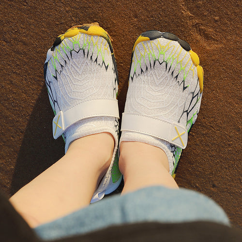 Damen Sportliche Wasserschuhe mit elastischem Halt EB