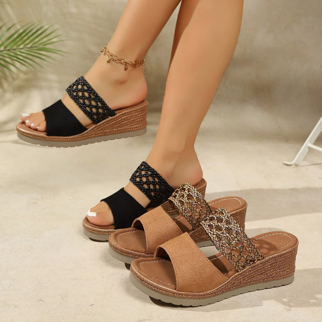 Damen Wedge-Pantoletten mit raffiniertem Riemen-Design EB
