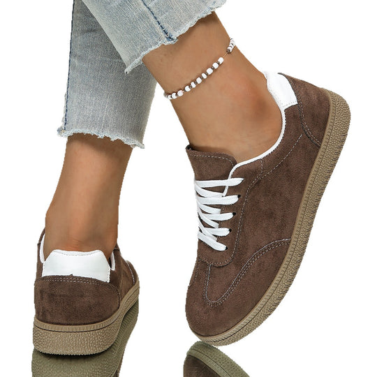 Damen Sneaker aus weichem Wildleder mit rutschfester Sohle EB