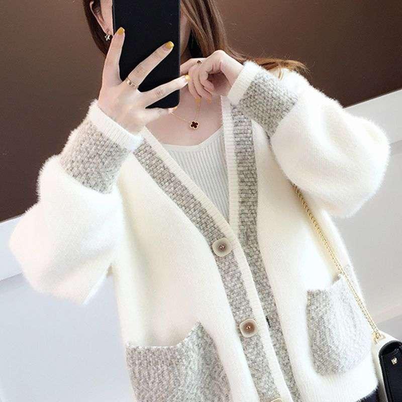 Damen Strickjacke mit modischen Kontrastdetails und tiefen Taschen EB