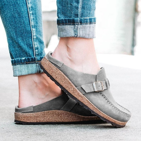 Damen Komfortable Clogs mit anatomischem Fußbett und modischem Schnallen-Design EB