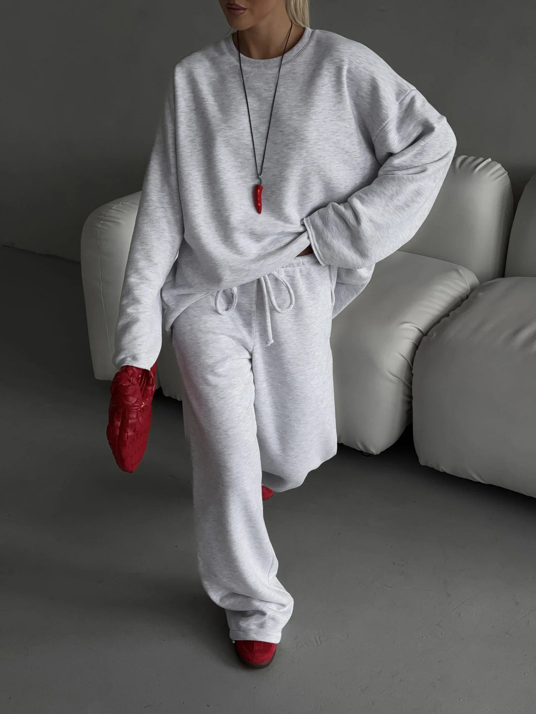 Damen Sweatshirt und Jogginghose Set EB