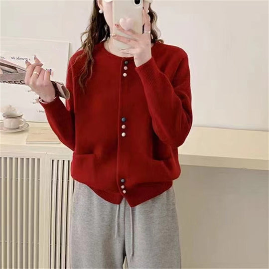 Damen gemütliche Strickjacke mit bunten Knöpfen und praktischen Taschen EB