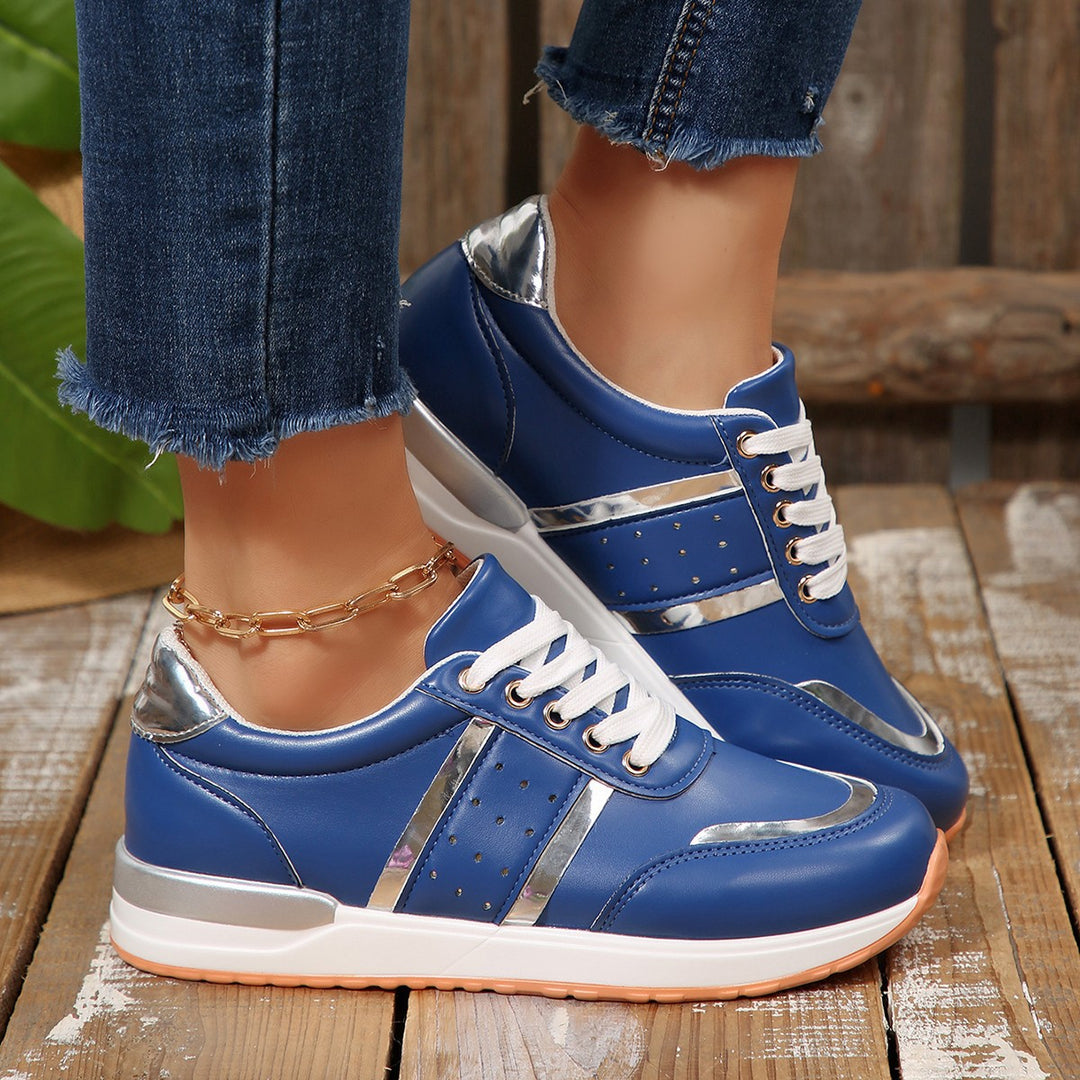 Damen modische Sneaker mit auffälligen metallischen Akzenten EB