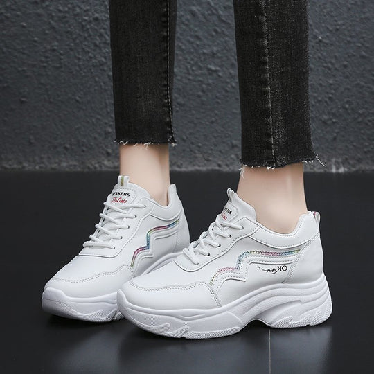 Damen Sportliche Sneakers mit modischer Plateau-Sohle und atmungsaktiver Obermaterialstruktur EB