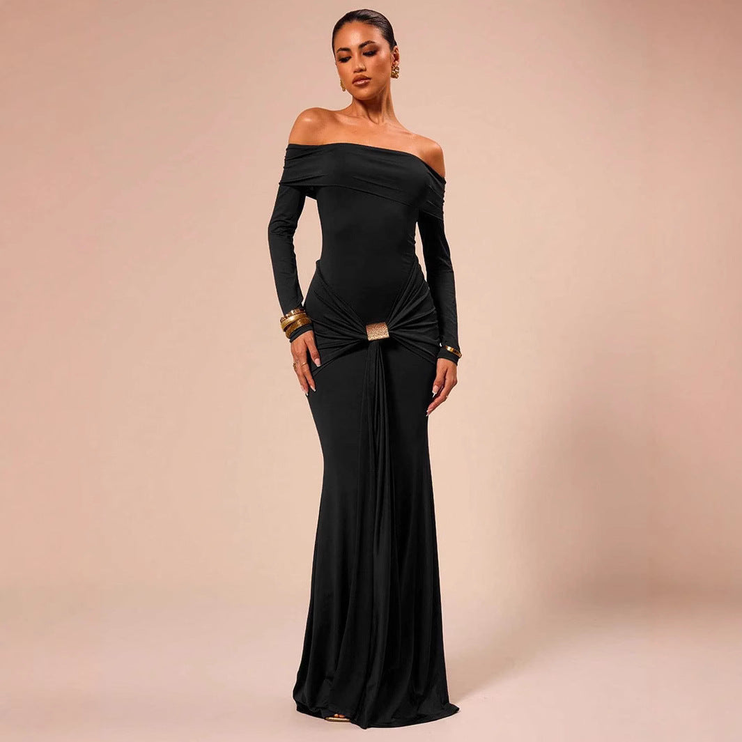 Damen Abendkleid mit schulterfreier Silhouette und elegantem Raffung EB