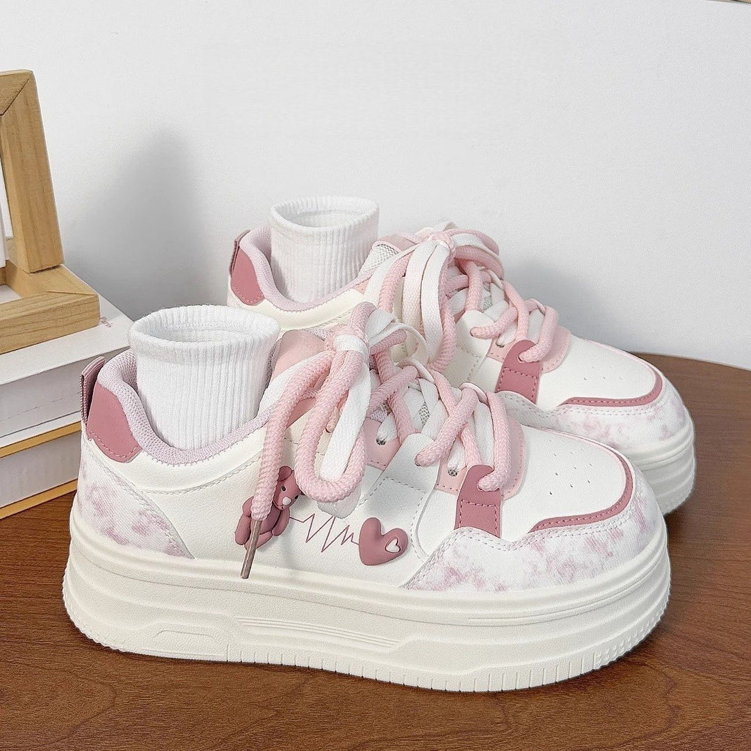 Damen Plateau Sneakers mit verspieltem Bärenmotiv und dämpfender Sohle EB