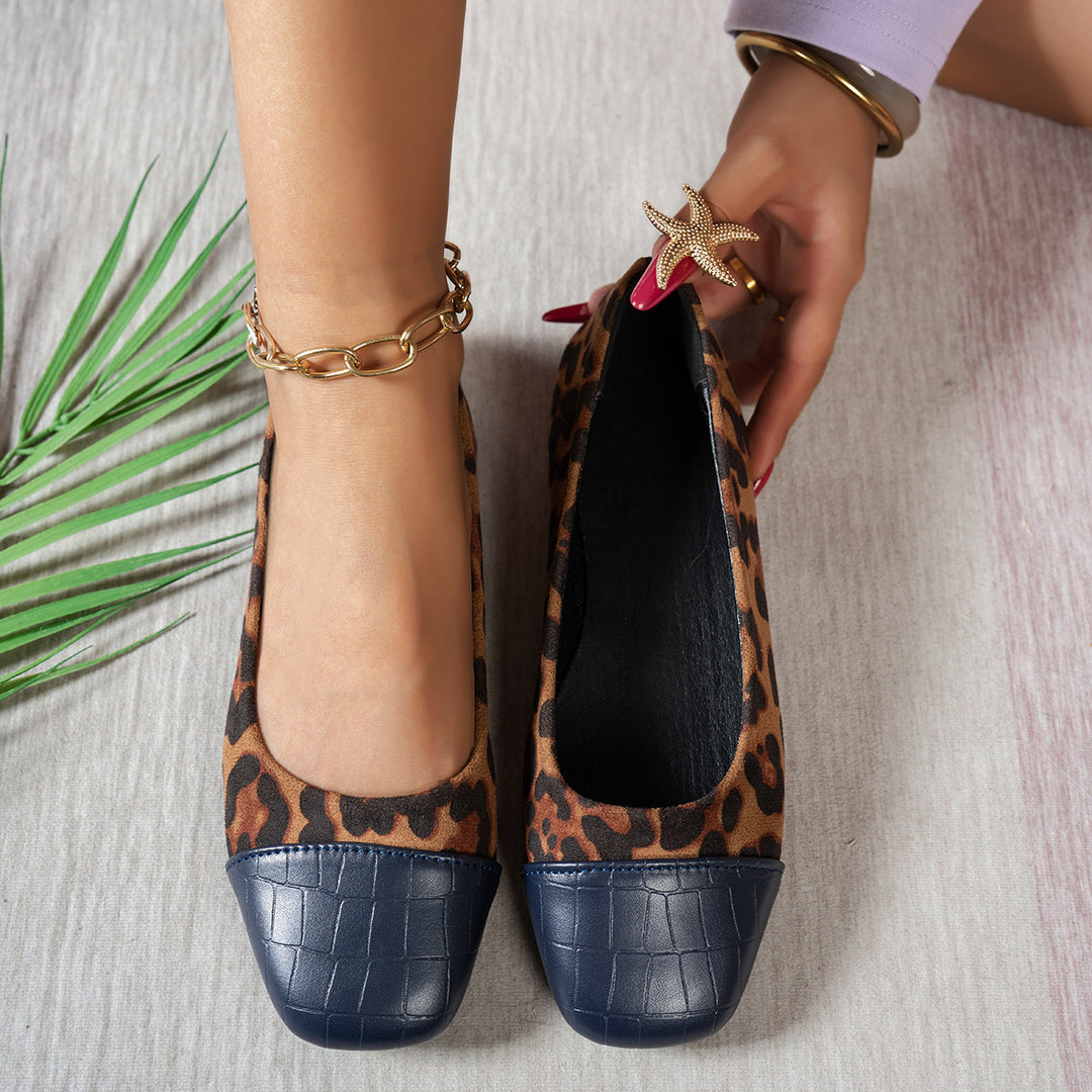 Damen elegante Ballerinas mit animalischem Muster und schlanker Silhouette EB