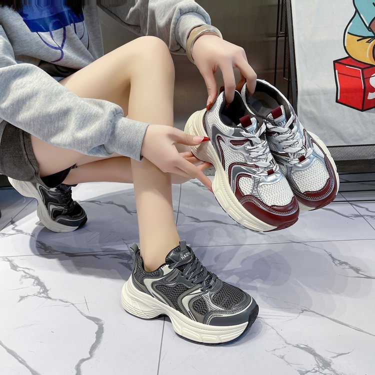 Damen modische Laufsneaker mit atmungsaktivem Obermaterial und komfortabler Dämpfung EB