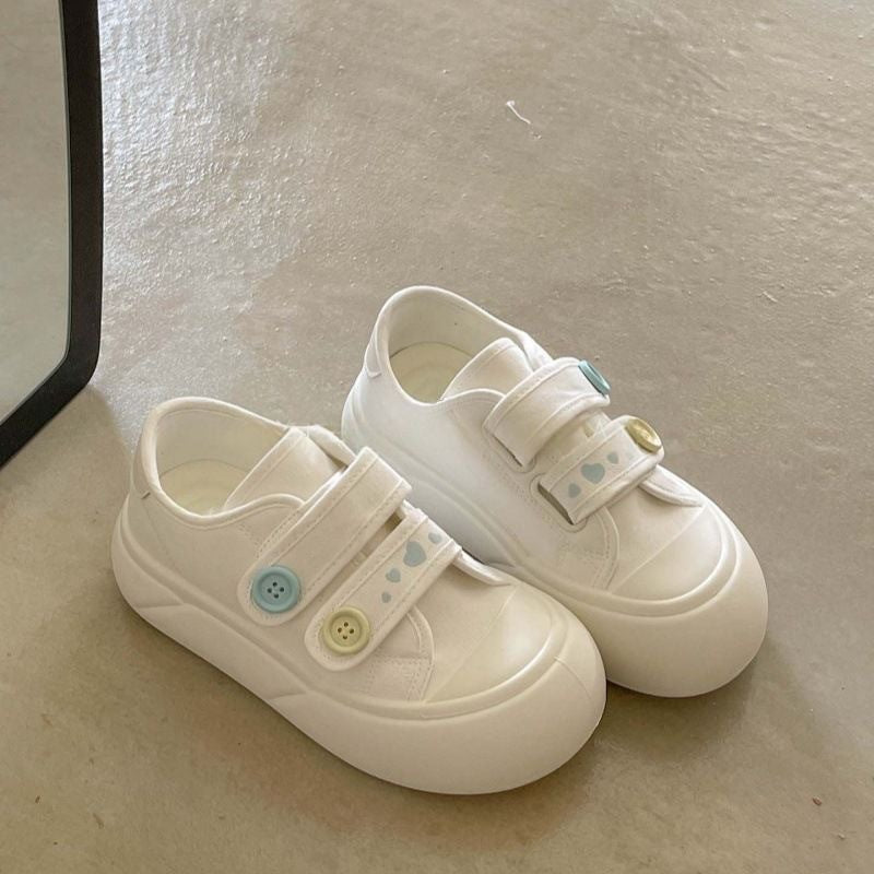 Damen Sneakers mit farbigen Knopf-Details und flexiblem Design EB