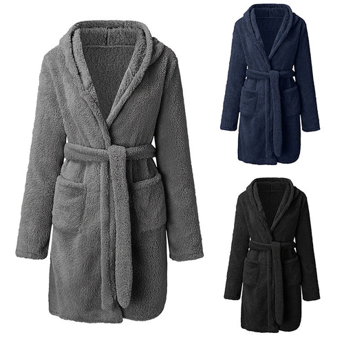 Damen Kuscheliger Fleece-Bademantel mit Kapuze und praktischen Taschen EB