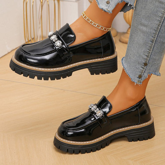 Damen Bequeme Mokassins mit modischem Schmuckdetail EB