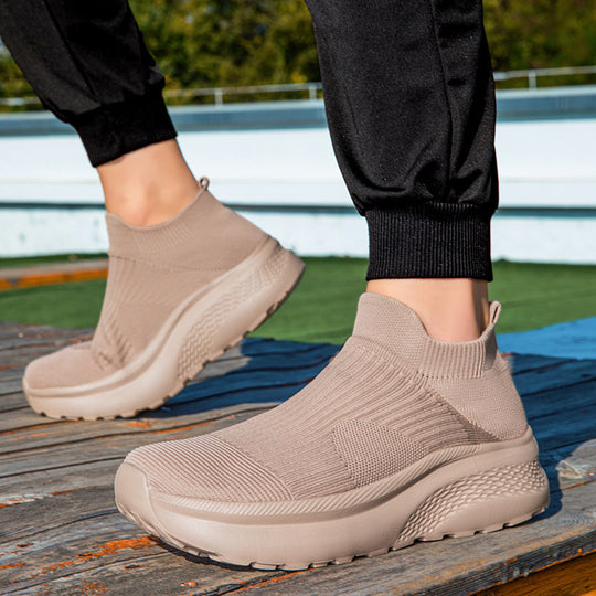 Damen Strick-Sneaker mit rutschfester Sohle und atmungsaktiver Oberfläche EB