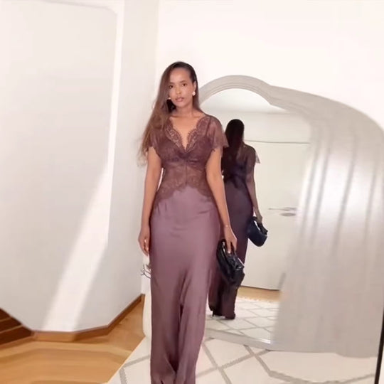Damen Elegantes Abendkleid mit Spitzenapplikationen und schmalem Schnitt EB