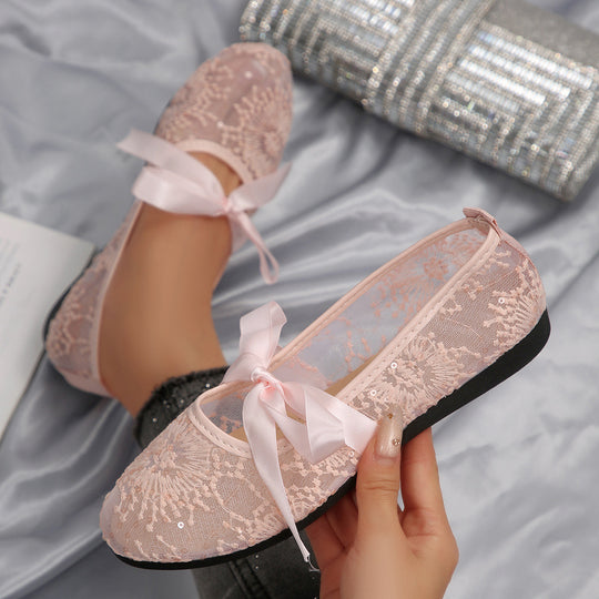 Damen Elegante Spitzenschuhe mit dekorativen Schleifen und funkelnden Akzenten EB