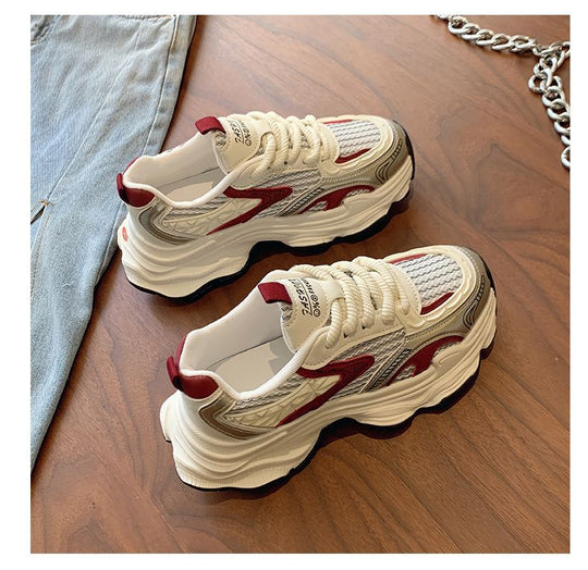 Damen Sportliche Sneakers mit atmungsaktiver Mesh-Oberfläche und designstarker Dämpfung EB