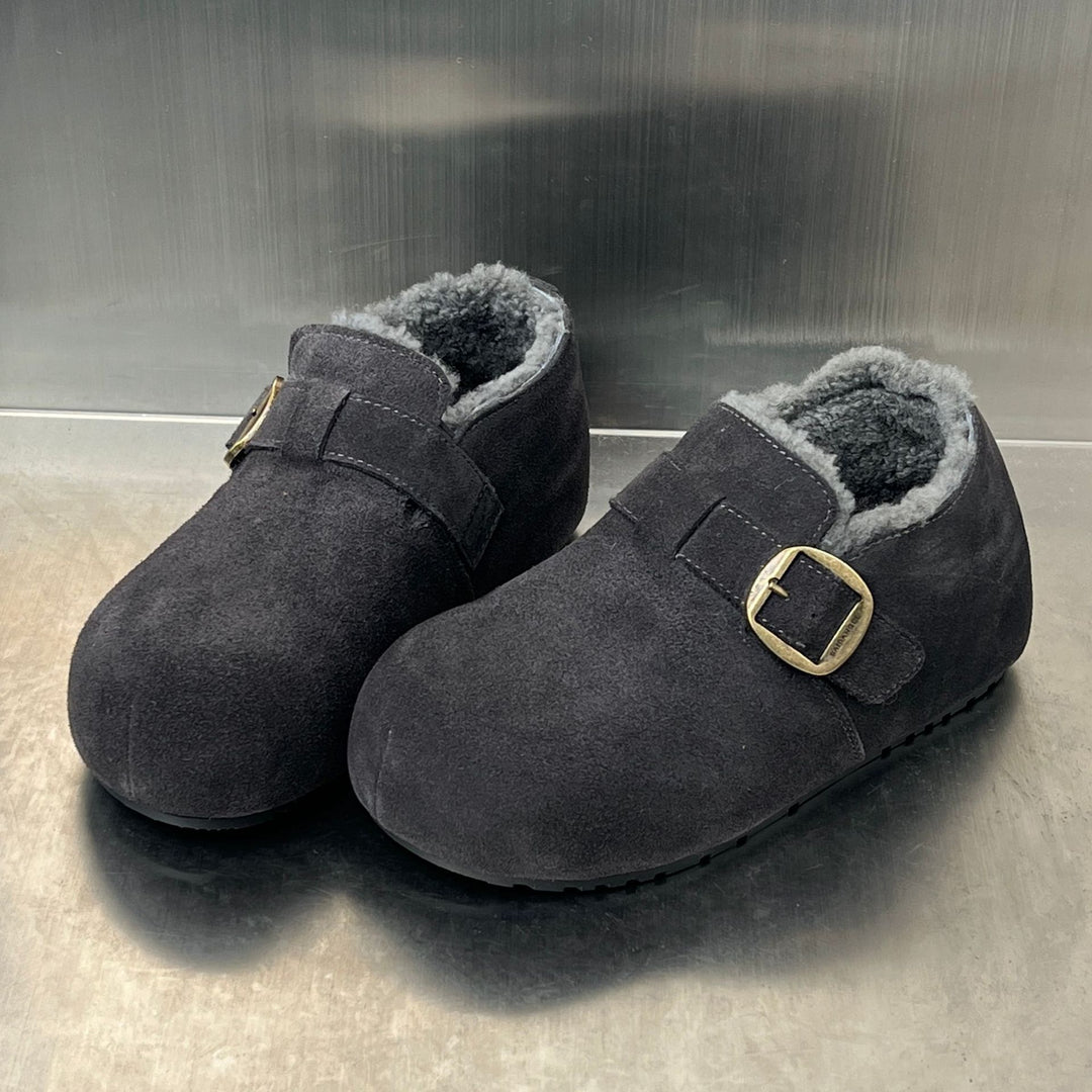 Damen Kuschelige Wildleder-Clogs mit warmem Innenfutter und praktischem Schnallenverschluss EB