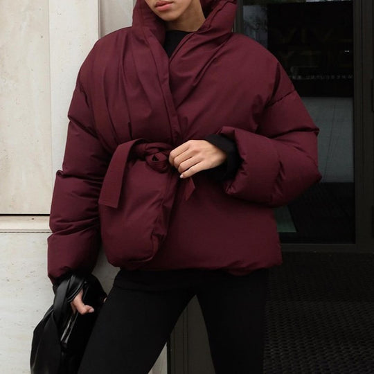 Damen Oversized Steppjacke mit Gürtel und hohem Kragen EB